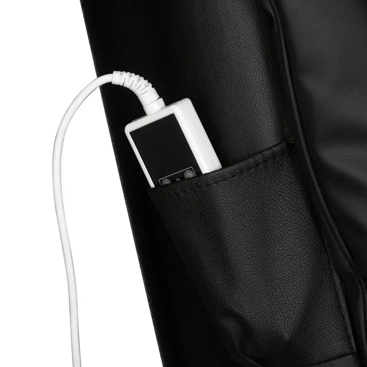 Schwarzer Ledersessel mit Fernbedienung in der Tasche für Fusspflege- und Pediküre SPA AS-261