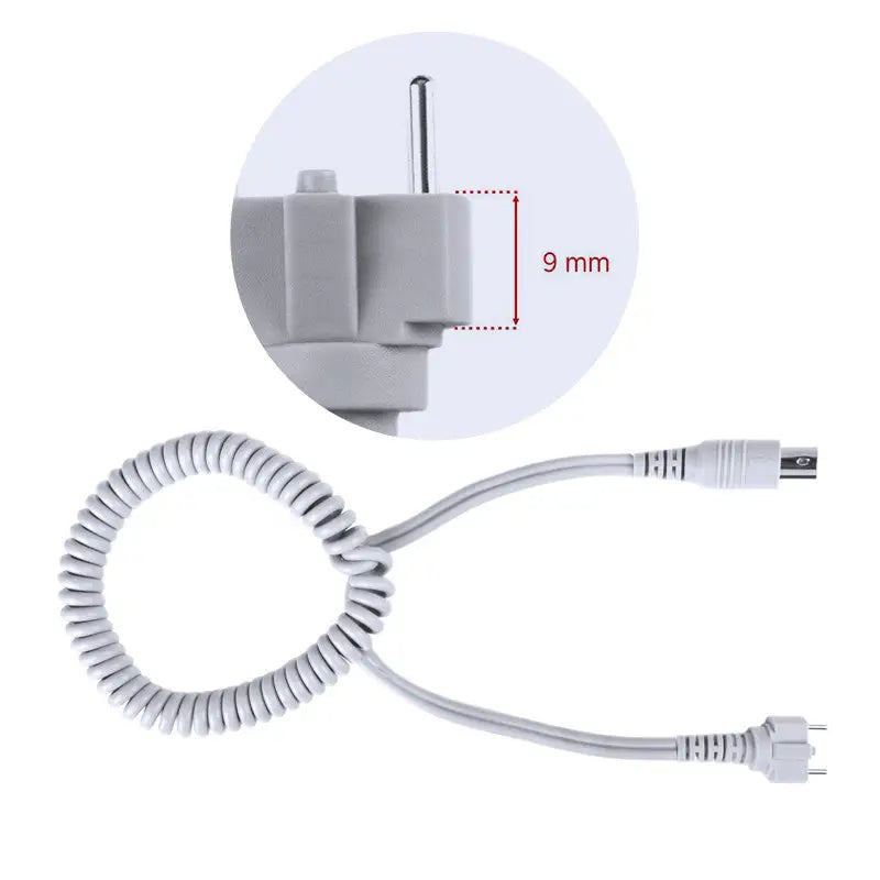 Weiße gekrümmte Kabel mit unterschiedlichen Anschlüssen für Marathon SDE-H20 SDE-H37L