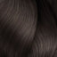 Dunkelbraunes fließendes Haar mit L’Oréal Professionnel Dialight Haartönung