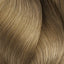 Glattes, hellbraunes Haar mit L’Oréal Professionnel Majirel Haarfarbe
