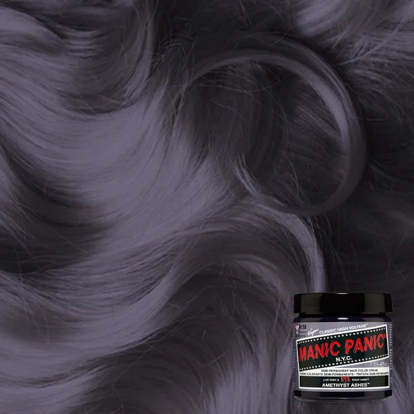 Manic Panic Amethyst Ashes 118 ml – Haarfarbvorschau mit gewellten Strähnen
