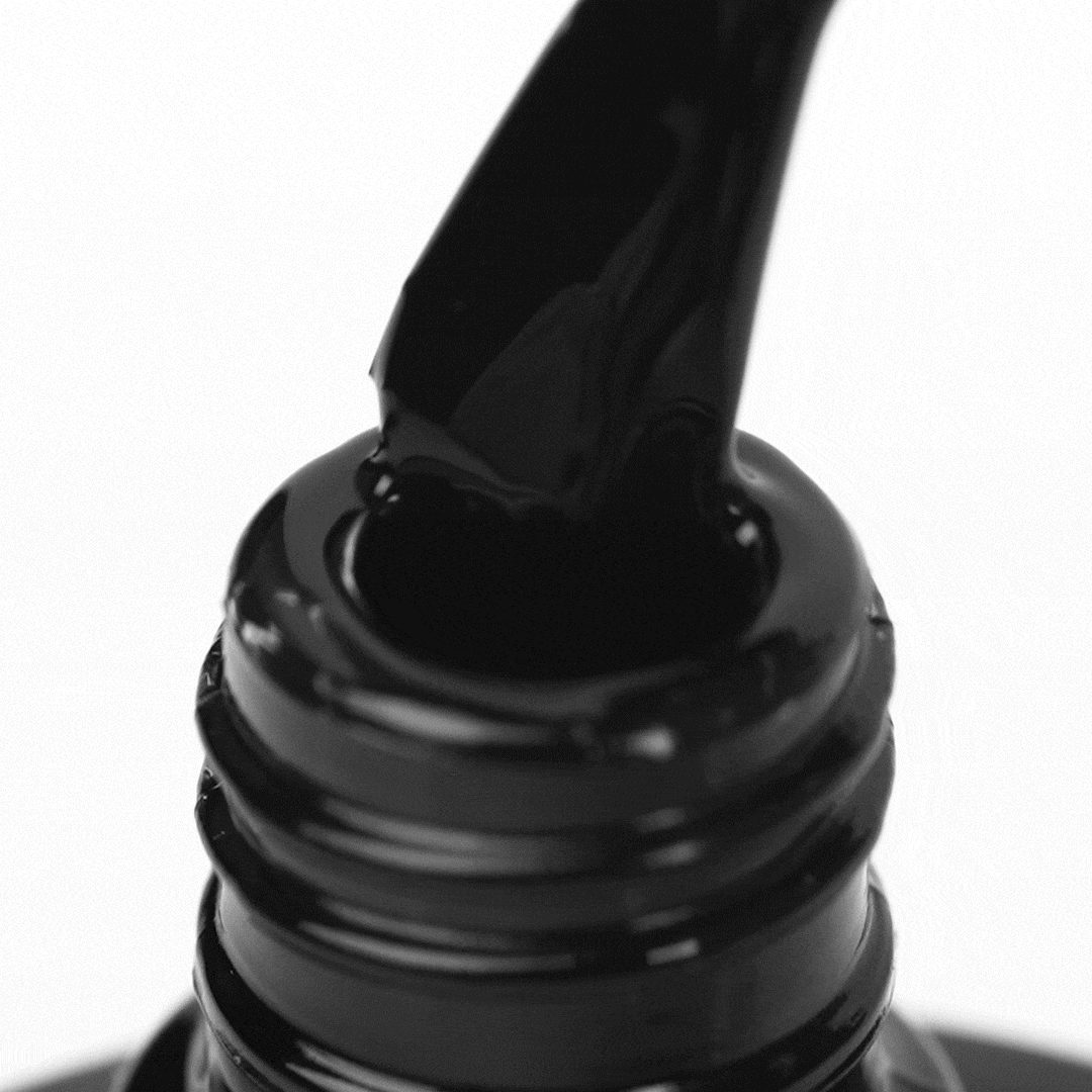 OCHO NAILS Hybrid-Nagellack schwarz 002 -5 g - Nagellack