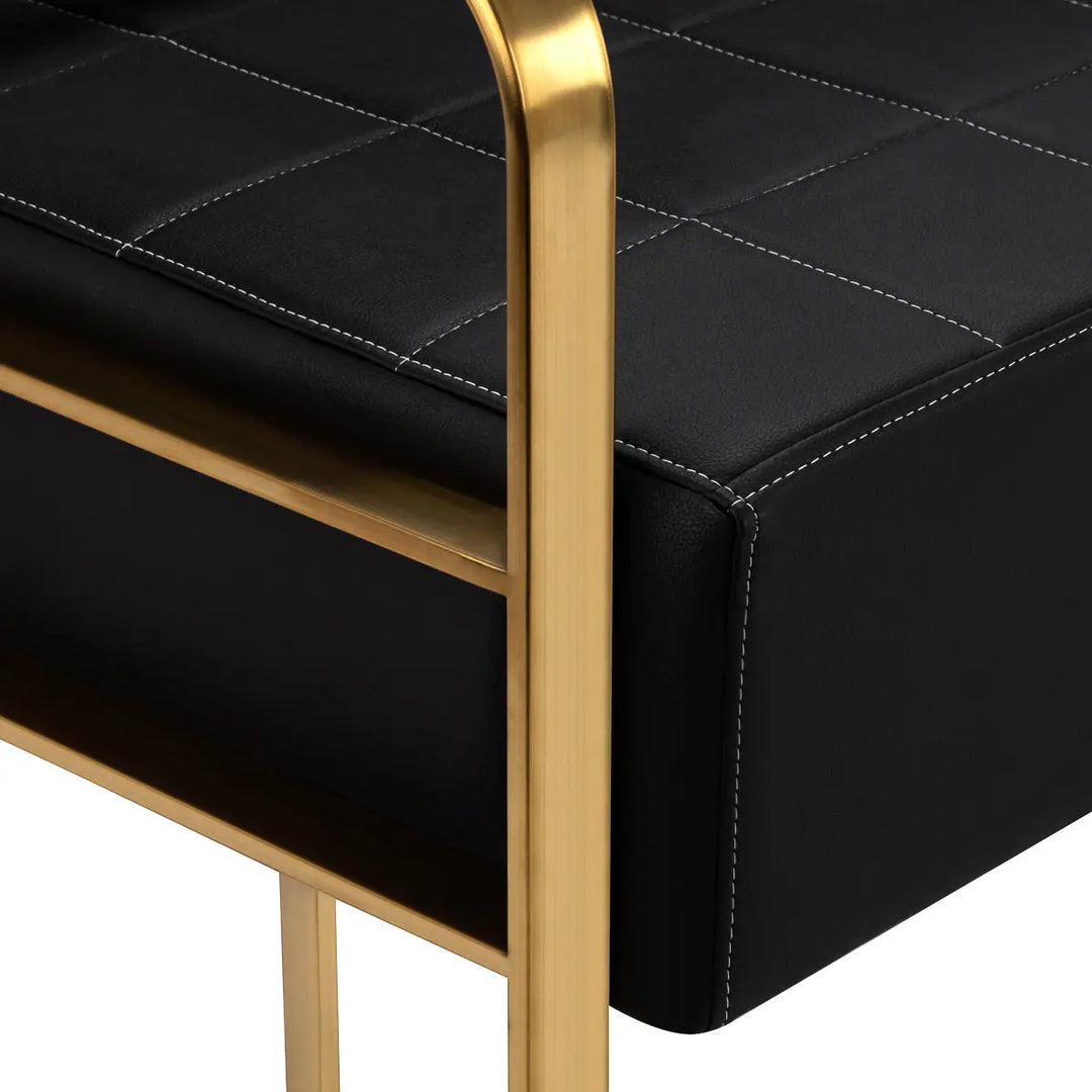 Sofa im Wartezimmer von Avila - Sofa