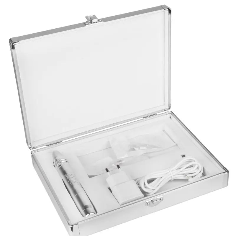 Silberner Syis Mikronadel-Stift in Metallcase mit Zubehör