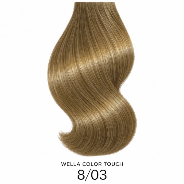 Wella Color Touch Pure Naturals 8/03 – Haarfarbmuster auf weißem Hintergrund